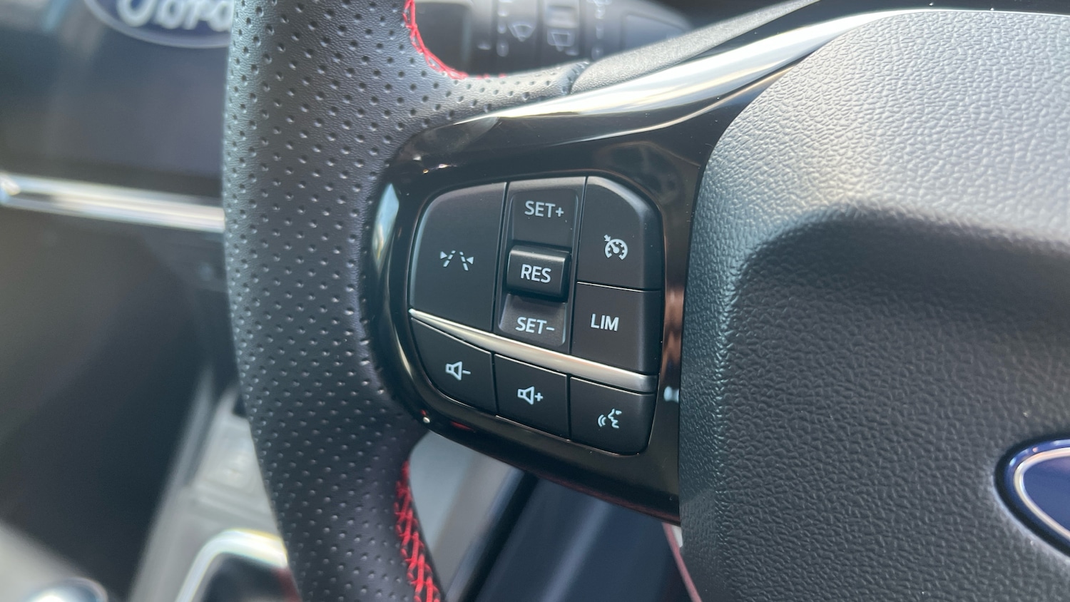 Used Ford Puma 2025 for sale - 77845203: Photo 38