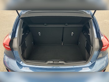 Used Ford Focus 2023 for sale - 78131699: Photo