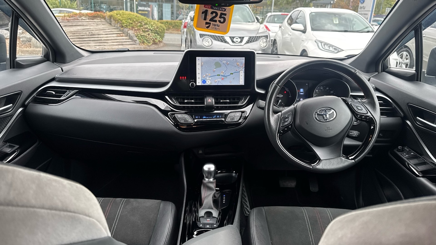 Used Toyota C-HR 2023 for sale - 76766859: Photo 13