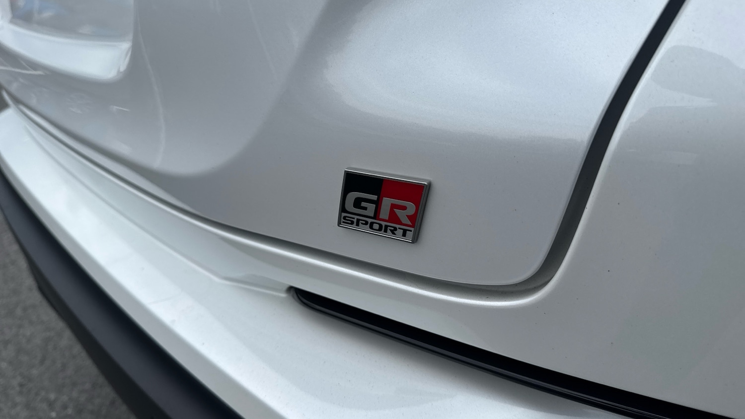 Used Toyota C-HR 2023 for sale - 76766859: Photo 40