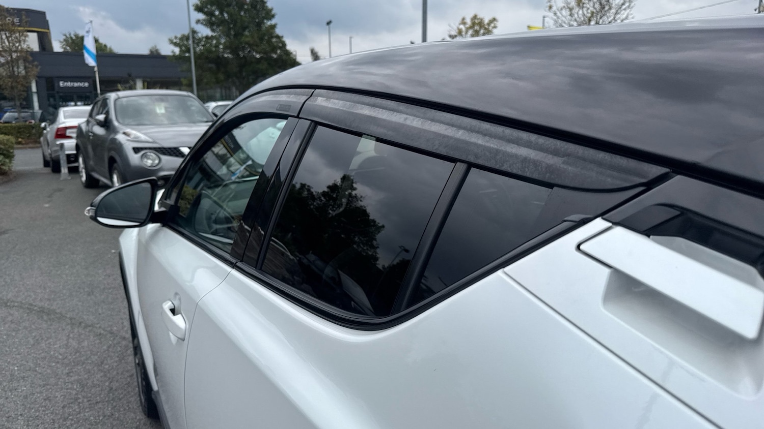 Used Toyota C-HR 2023 for sale - 76766859: Photo 43