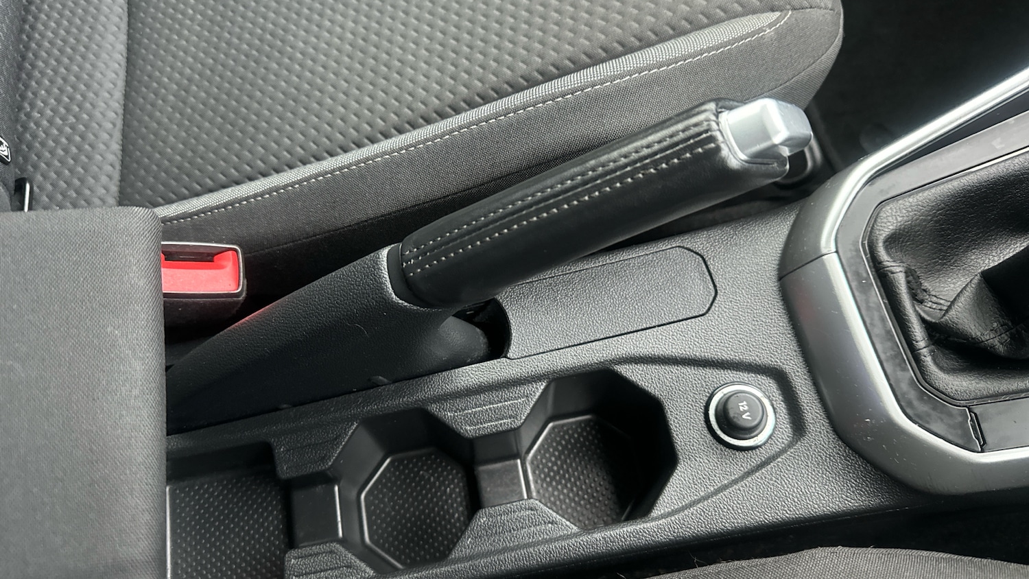 Used Volkswagen Polo 2022 for sale - 76374290: Photo 37