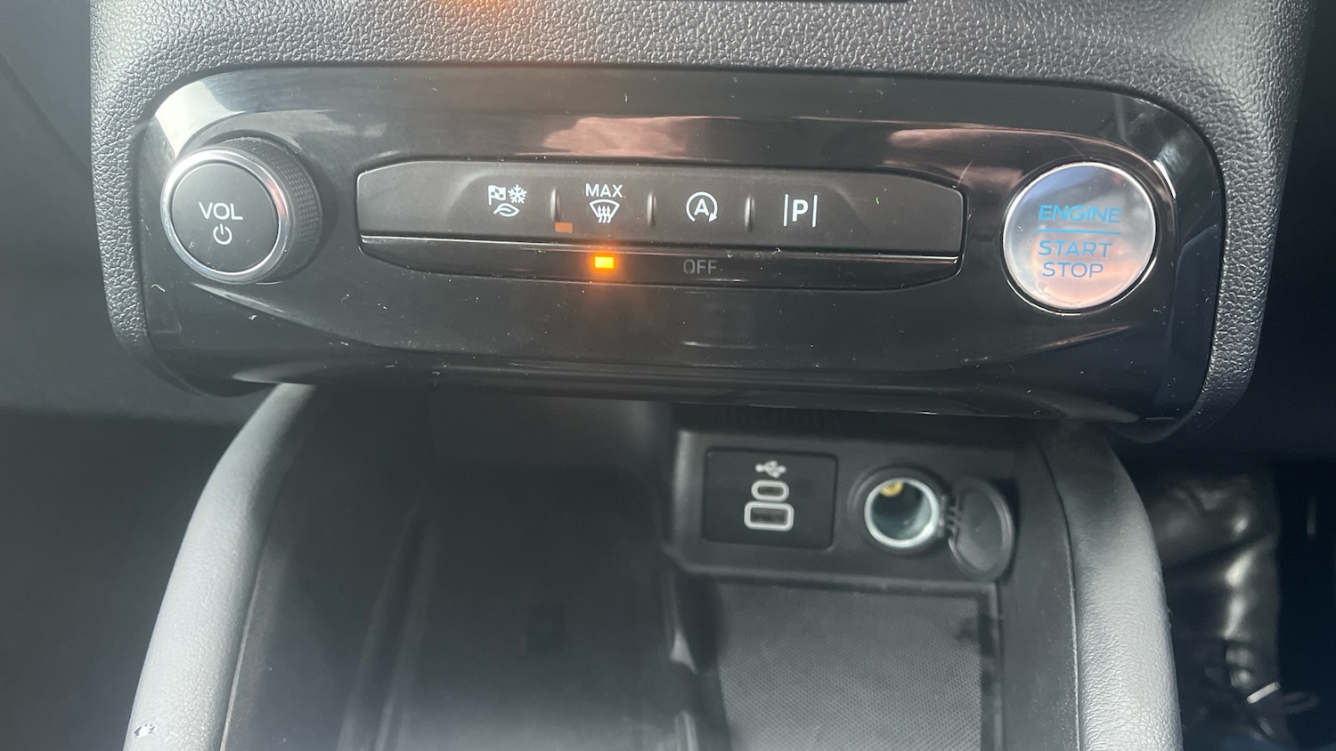 Used Ford Kuga 2025 for sale - 77446087: Photo 12