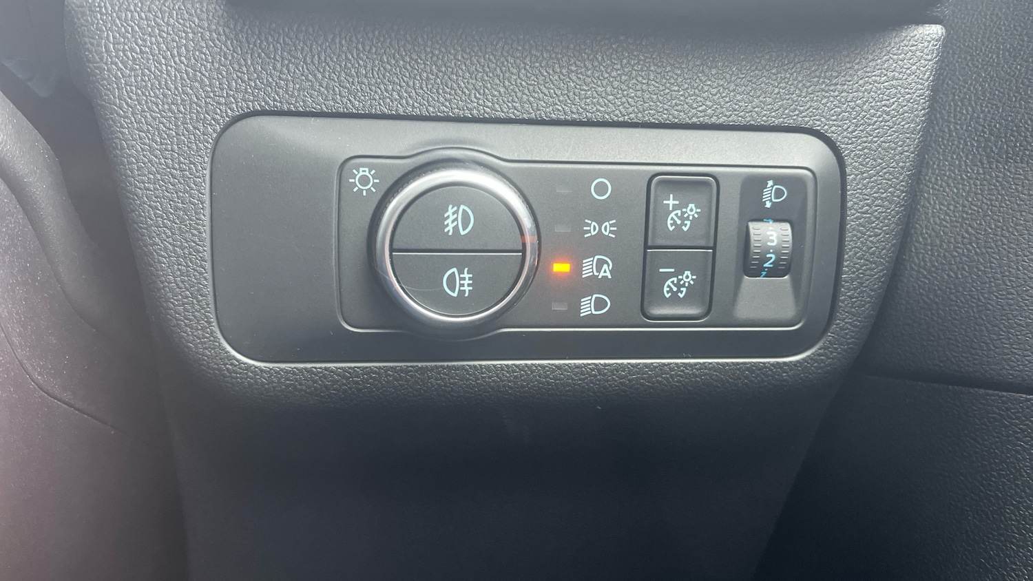 Used Ford Kuga 2025 for sale - 77446087: Photo 26