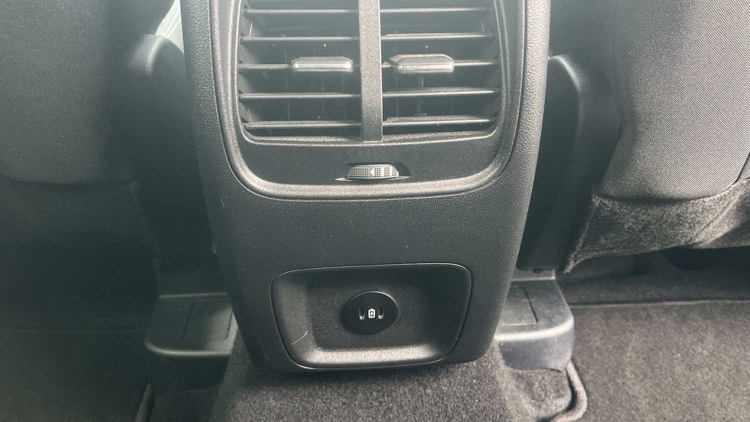 Used Ford Kuga 2025 for sale - 77446087: Photo 30