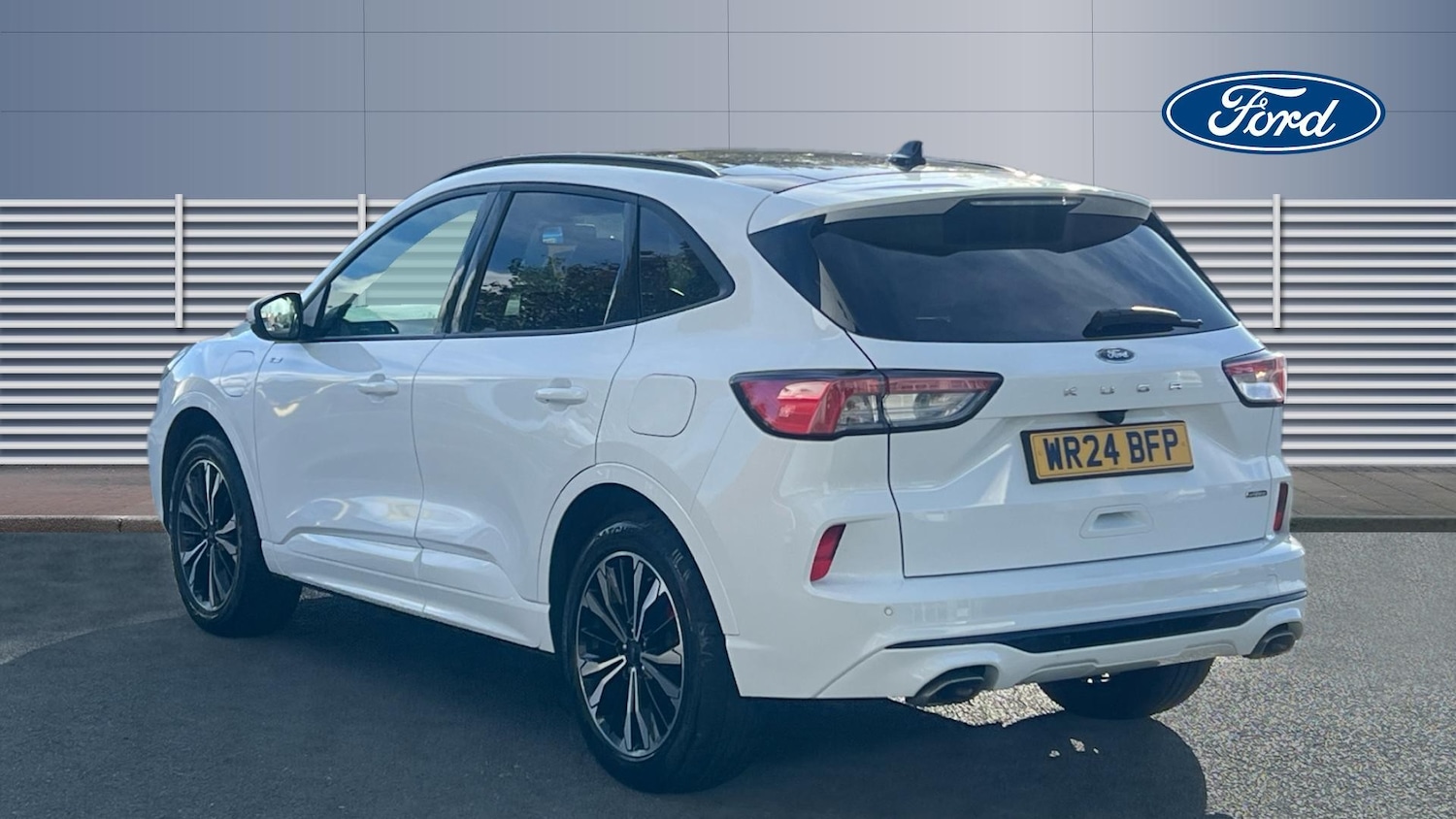 Used Ford Kuga 2024 for sale - 76444318: Photo 2