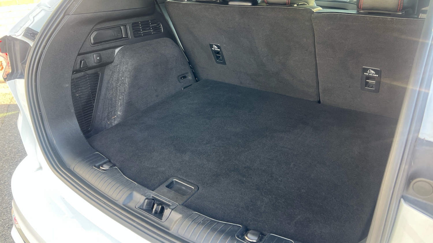 Used Ford Kuga 2024 for sale - 76444318: Photo 30