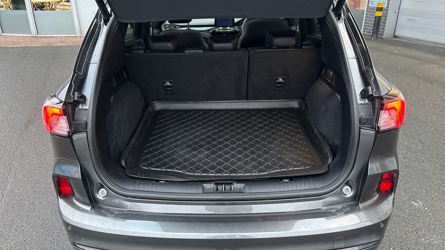 Used Ford Kuga 2021 for sale - 76983869: Photo 4