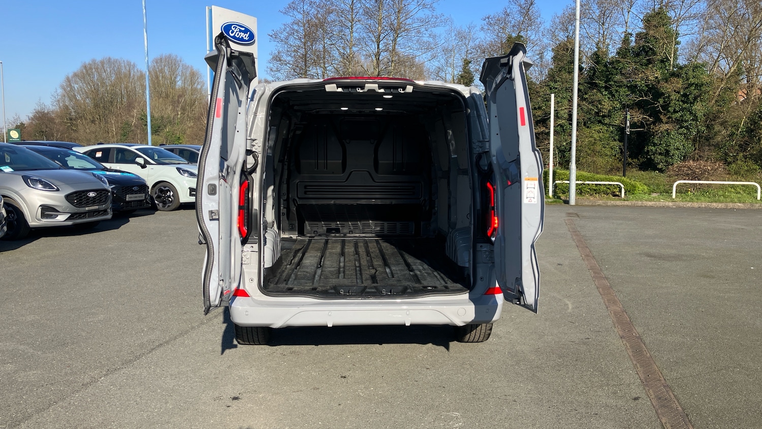 Used Ford Transit Custom 2025 for sale - 77951383: Photo 24