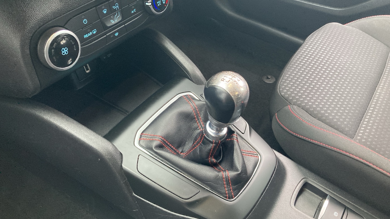 Used Ford Focus 2019 for sale - 77432526: Photo 16