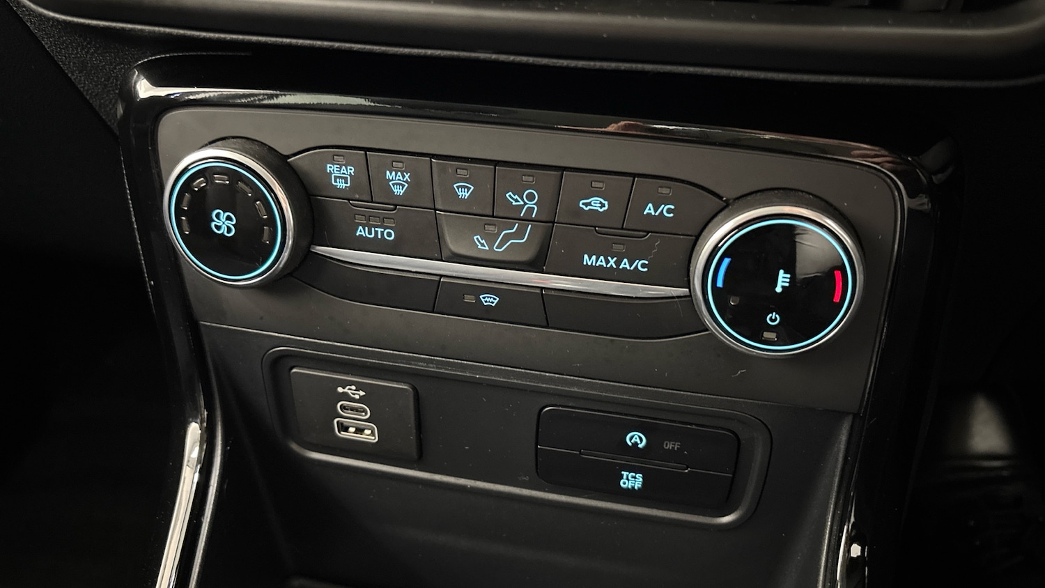Used Ford Ecosport 2022 for sale - 76368931: Photo 25