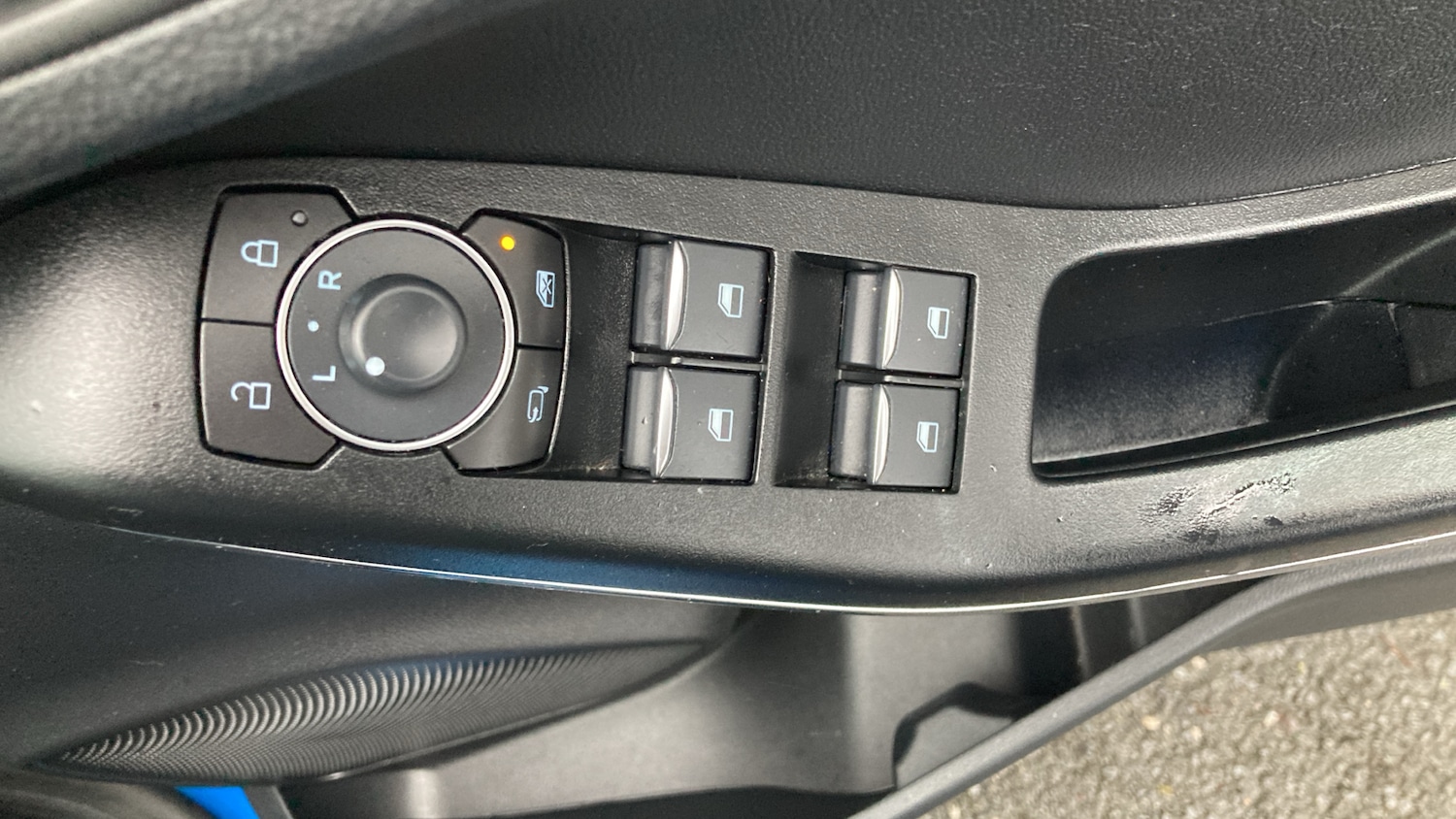 Used Ford Puma 2023 for sale - 76692662: Photo 32