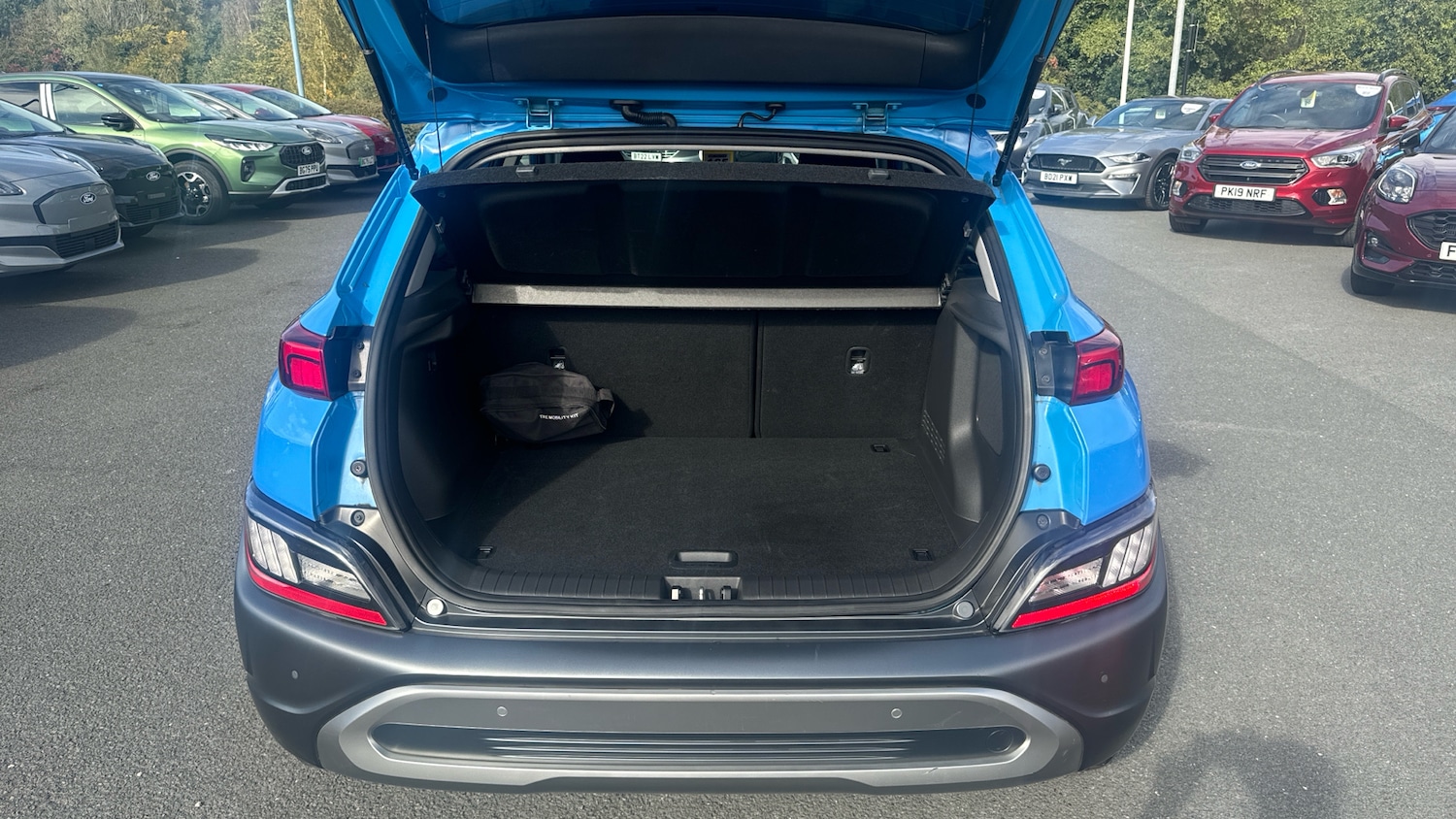 Used Hyundai KONA 2021 for sale - 76192456: Photo 4