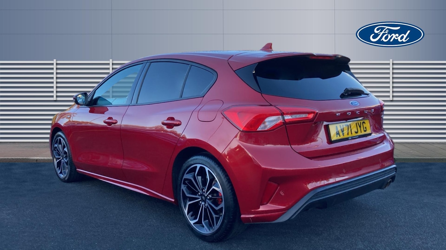 Used Ford Focus 2021 for sale - 76707155: Photo 2