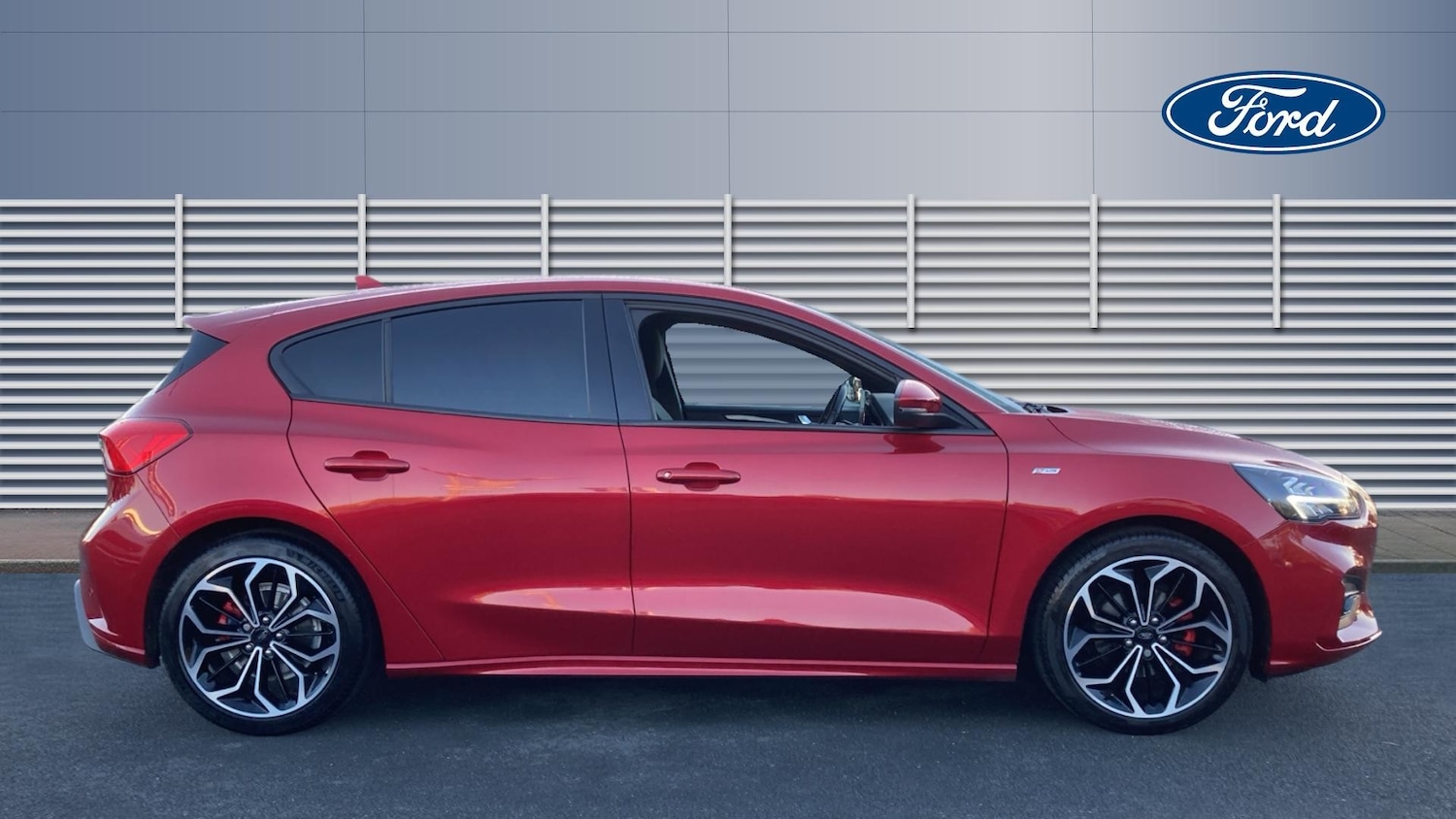 Used Ford Focus 2021 for sale - 76707155: Photo 5