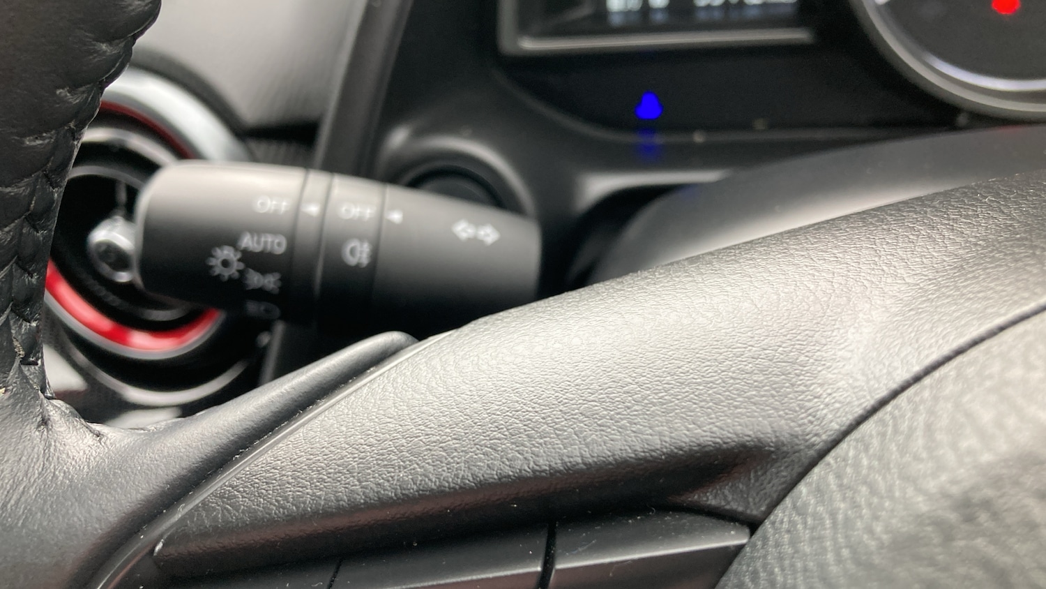 Used Mazda Mazda2 2024 for sale - 77932504: Photo 39