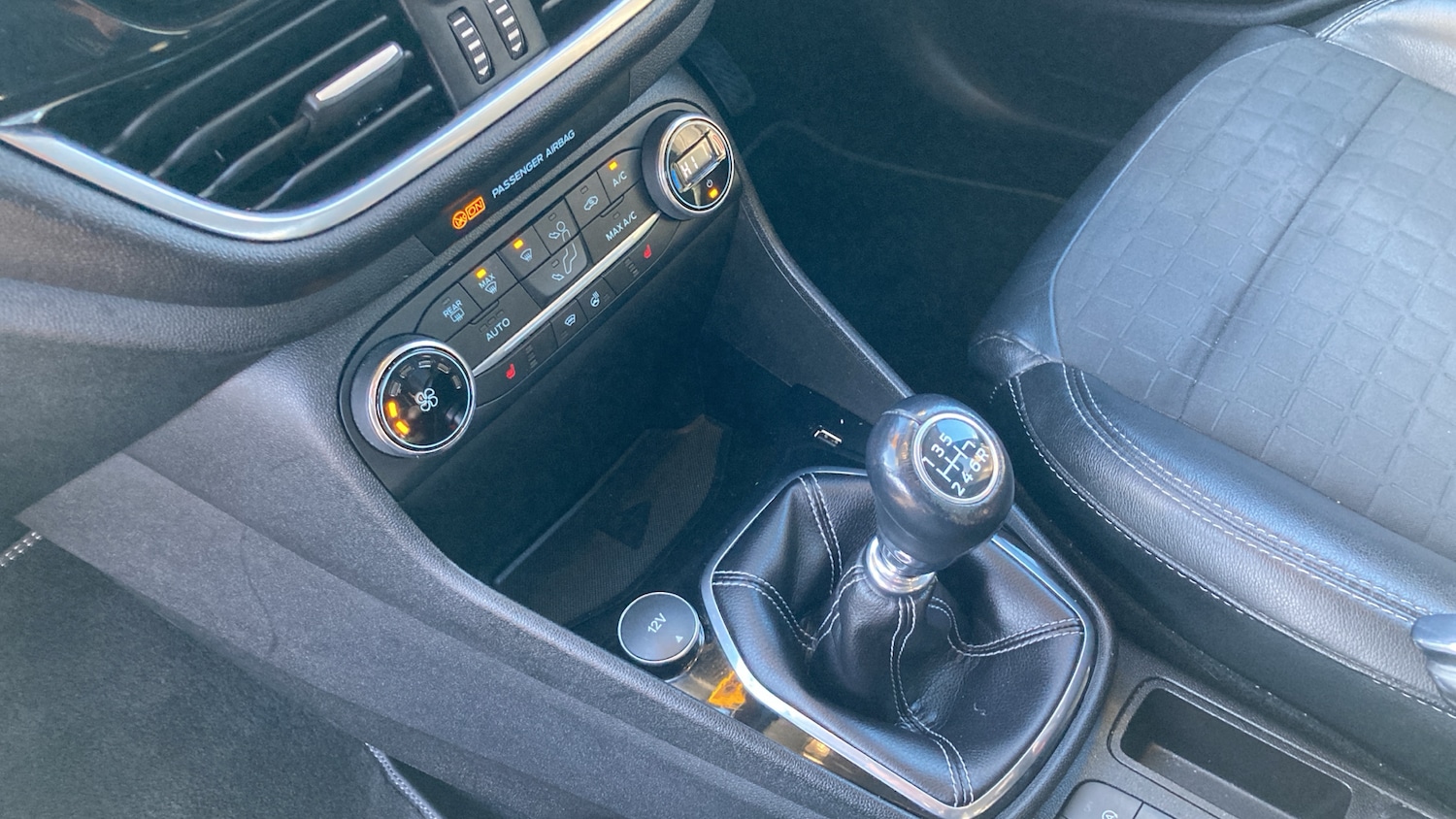 Used Ford Fiesta 2019 for sale - 76652247: Photo 17