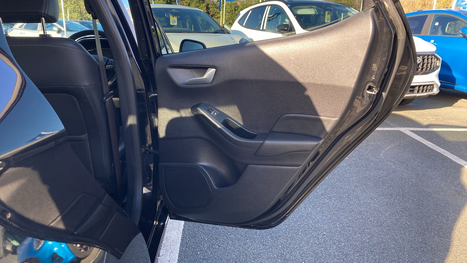 Used Ford Fiesta 2019 for sale - 76652247: Photo 34