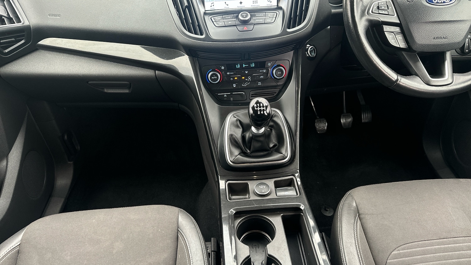 Used Ford Kuga 2017 for sale - 76542740: Photo 16