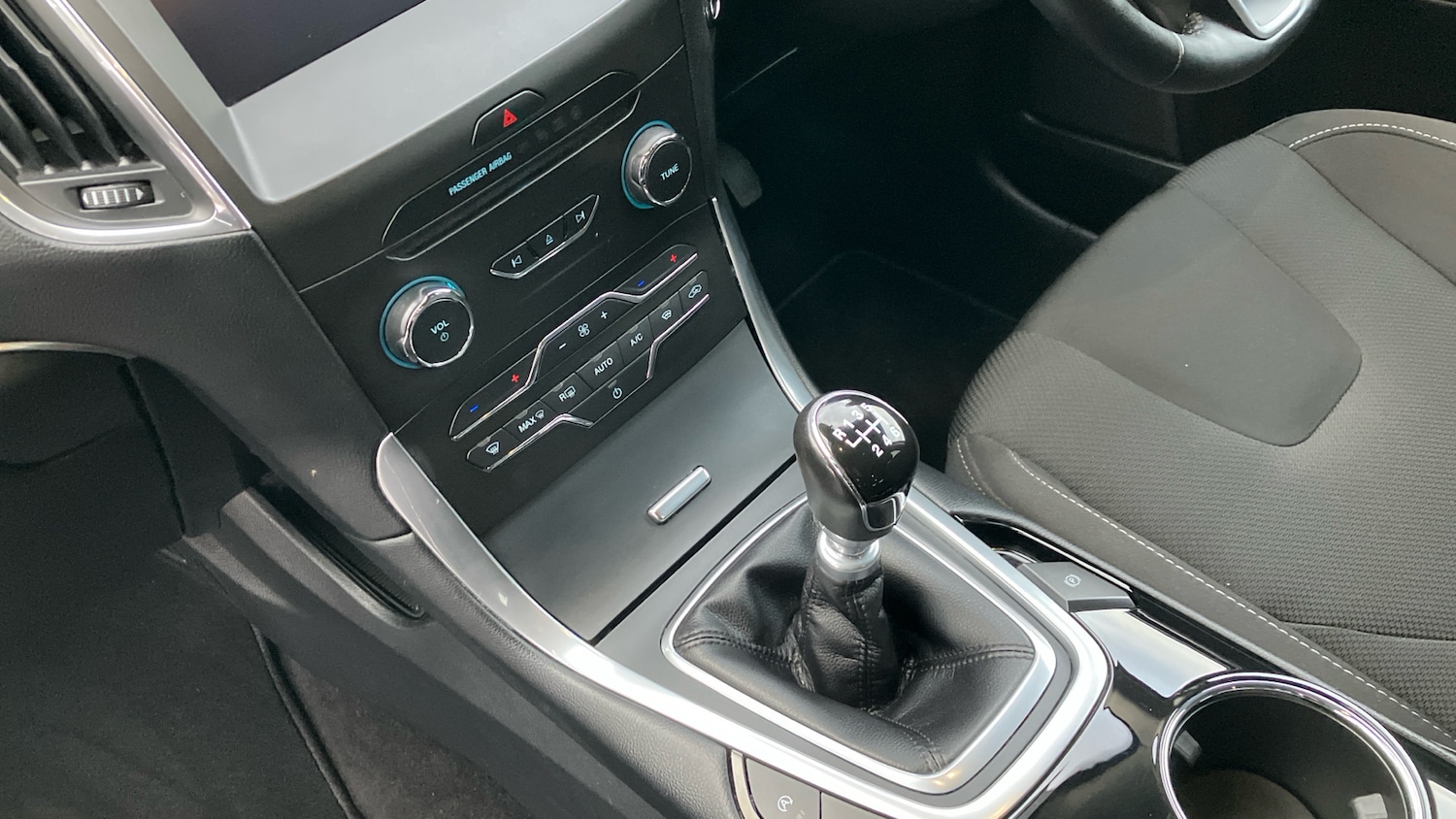 Used Ford S-Max 2023 for sale - 77318251: Photo 14