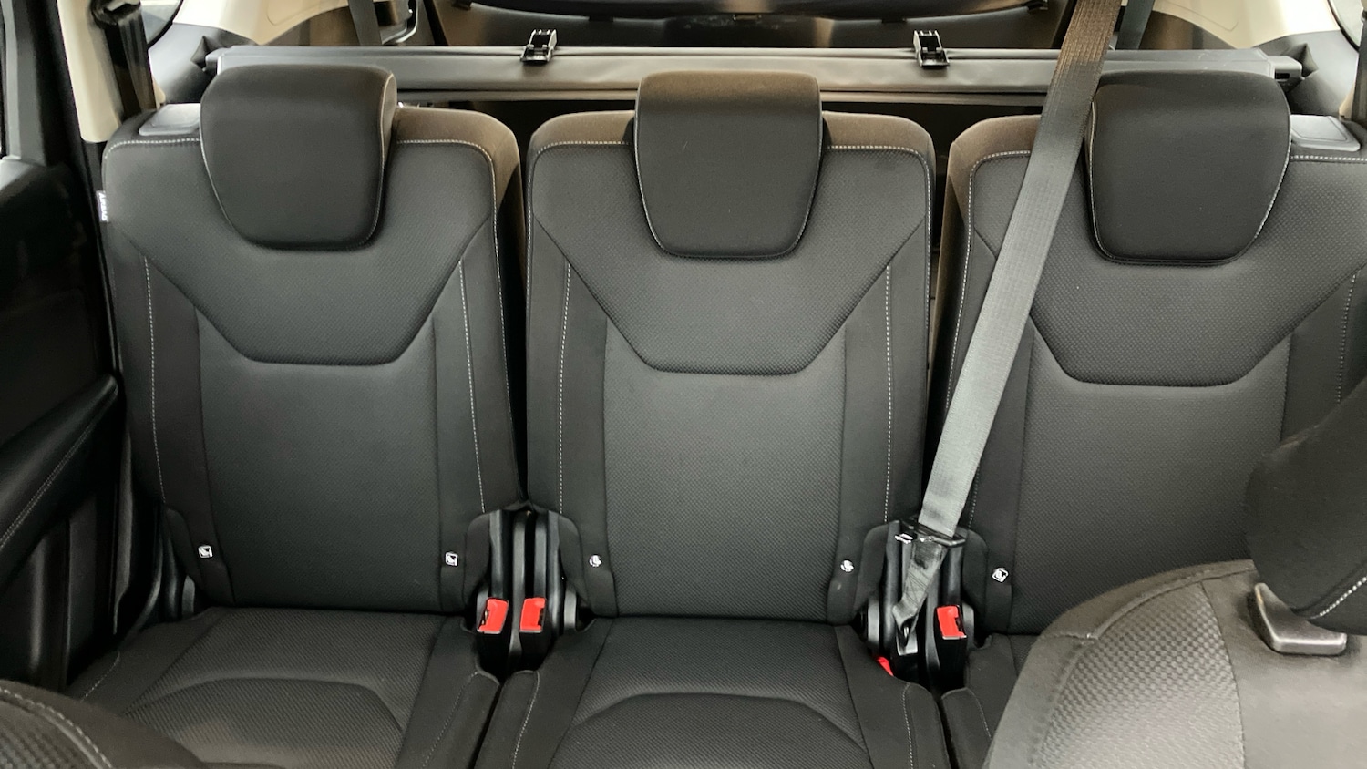 Used Ford S-Max 2023 for sale - 77318251: Photo 16