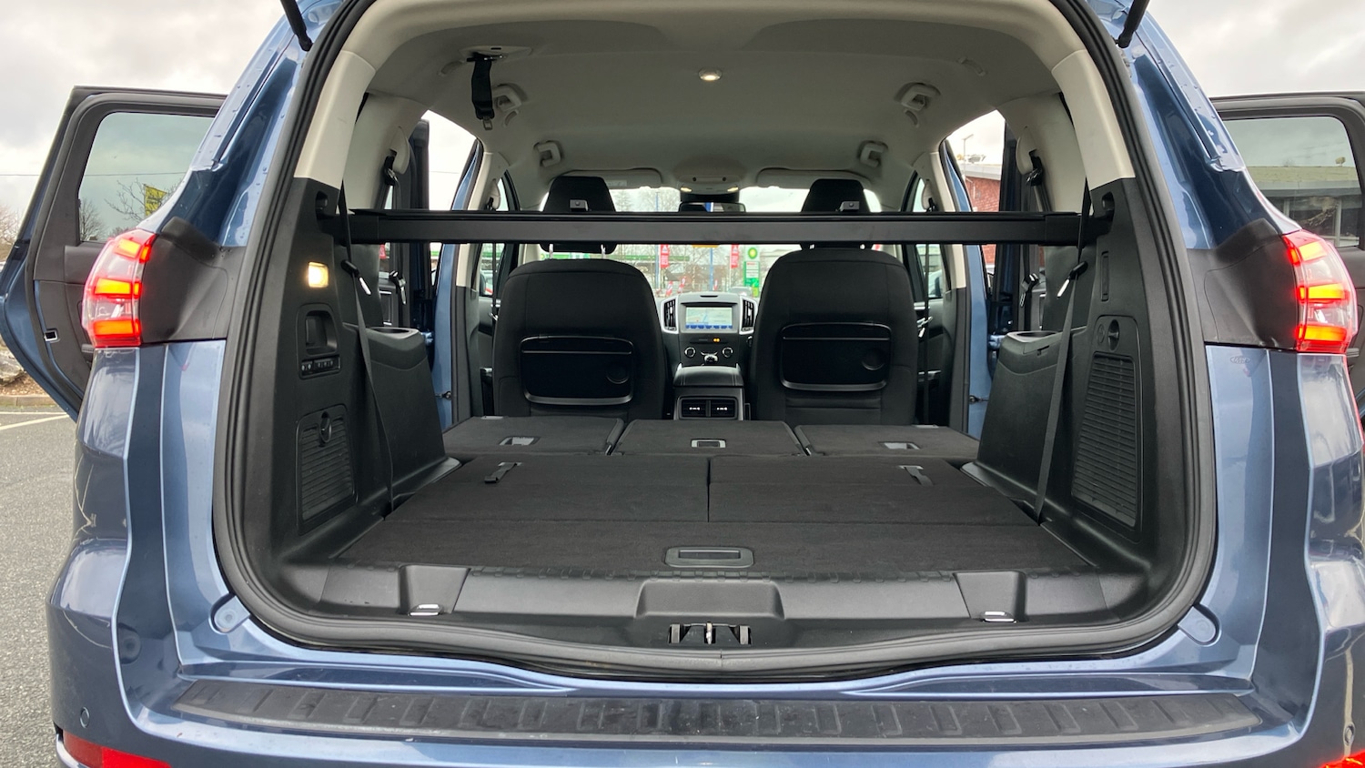 Used Ford S-Max 2023 for sale - 77318251: Photo 27