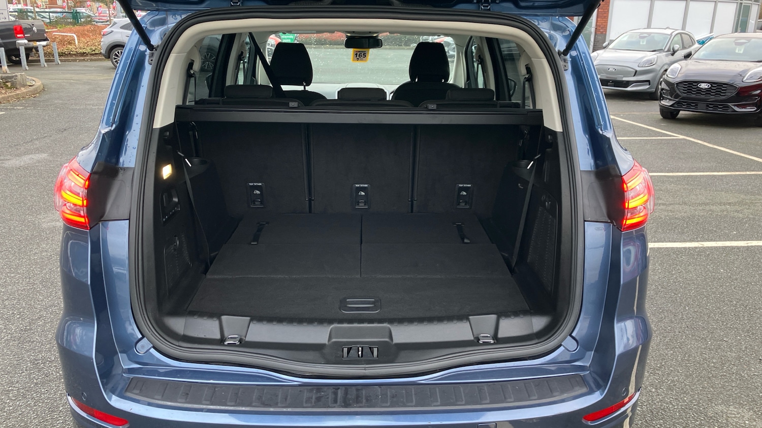 Used Ford S-Max 2023 for sale - 77318251: Photo 4