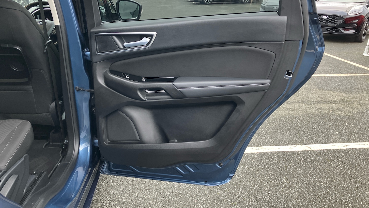 Used Ford S-Max 2023 for sale - 77318251: Photo 42