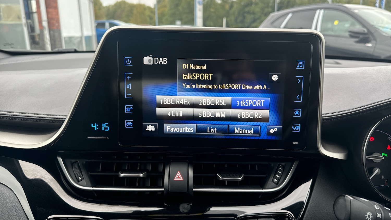 Used Toyota C-HR 2019 for sale - 76161826: Photo 12