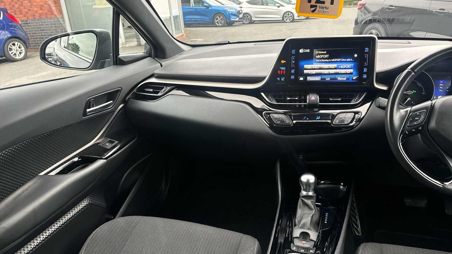 Used Toyota C-HR 2019 for sale - 76161826: Photo 17