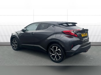 Used Toyota C-HR 2019 for sale - 76161826: Photo 2