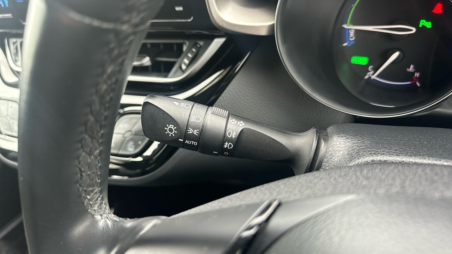 Used Toyota C-HR 2019 for sale - 76161826: Photo 35