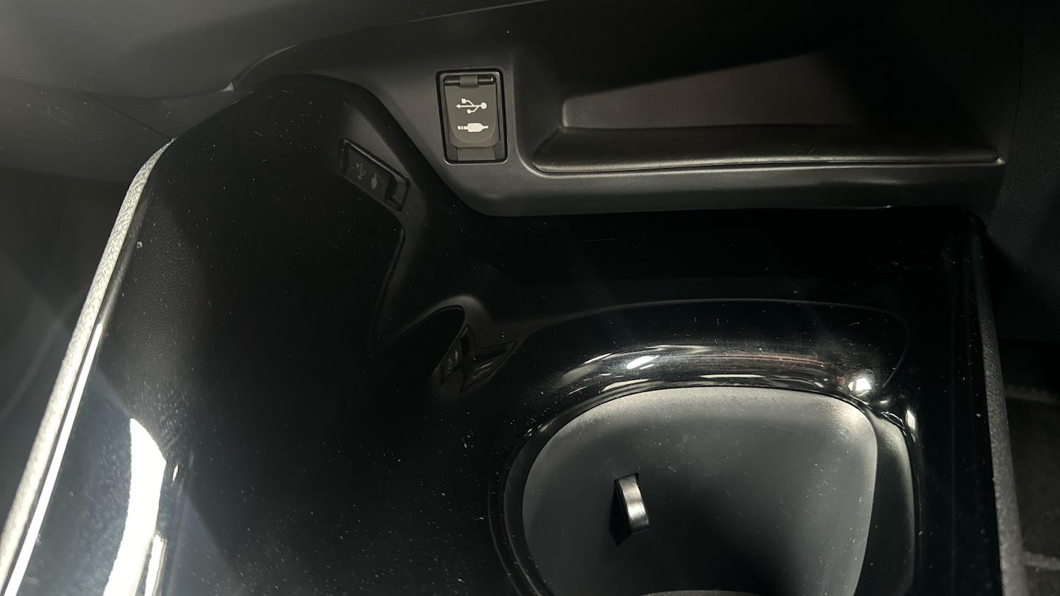 Used Toyota C-HR 2019 for sale - 76161826: Photo 38