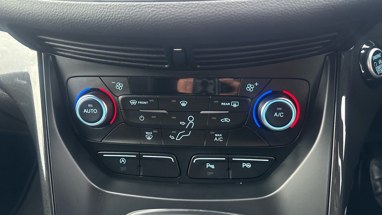 Used Ford Kuga 2019 for sale - 76192448: Photo 36