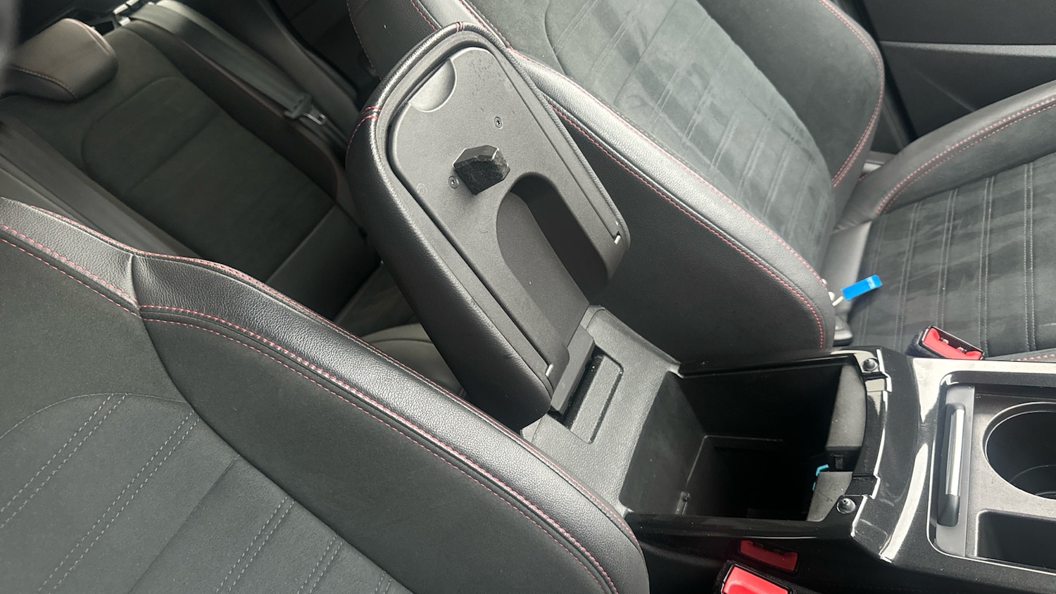 Used Ford Kuga 2019 for sale - 76192448: Photo 39
