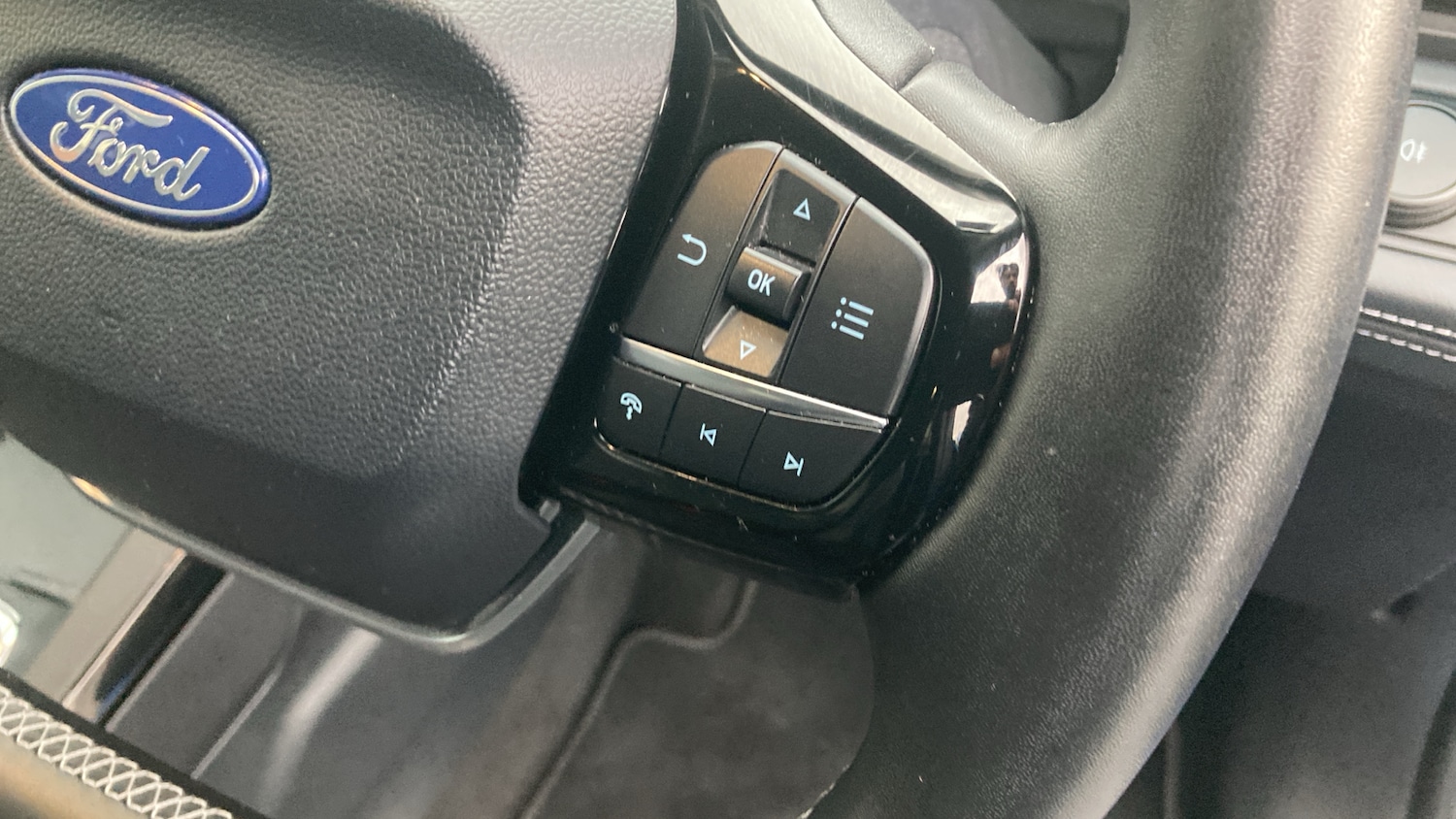 Used Ford Puma 2024 for sale - 76490422: Photo 38