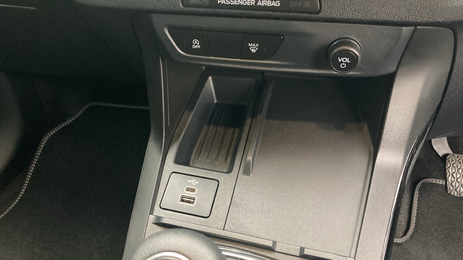 Used Ford Puma 2024 for sale - 76490422: Photo 41