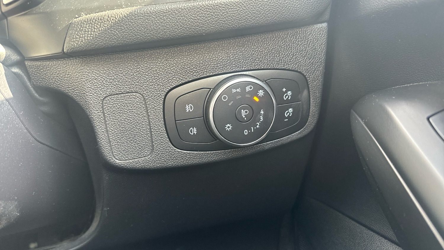 Vehicle 33