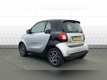 Used smart fortwo 2016 for sale - 77377927: Photo