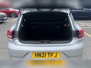 Used Renault Clio 2021 for sale - 78323502: Photo