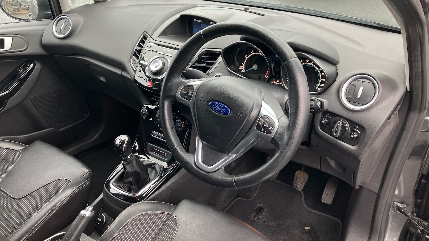 Used Ford Fiesta 2015 for sale - 76594531: Photo 15