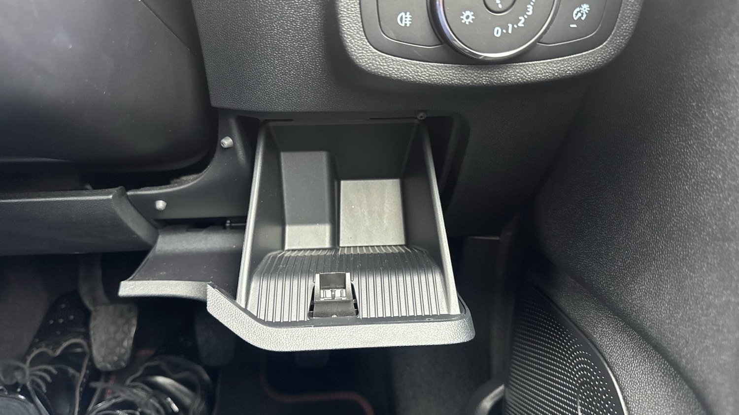 Vehicle 33
