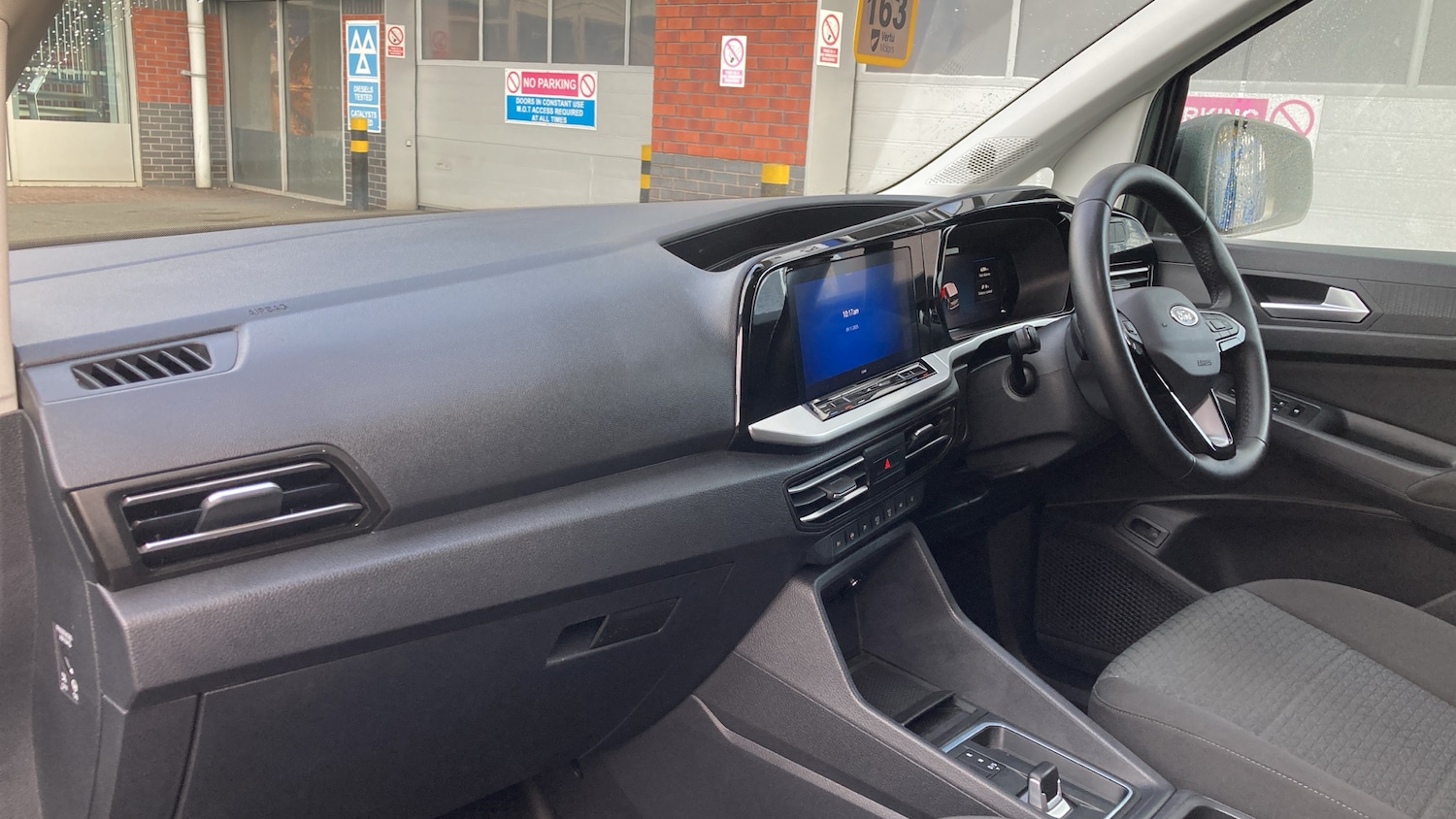 Used Ford Transit Connect 2025 for sale - 76526561: Photo 9