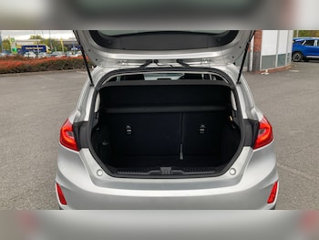Used Ford Fiesta 2019 for sale - 76206517: Photo