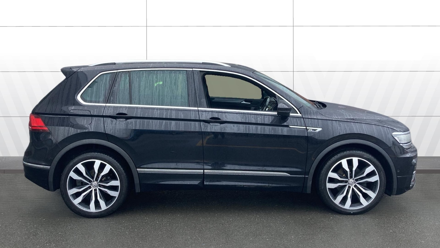 Used Volkswagen Tiguan 2020 for sale - 77432523: Photo 5