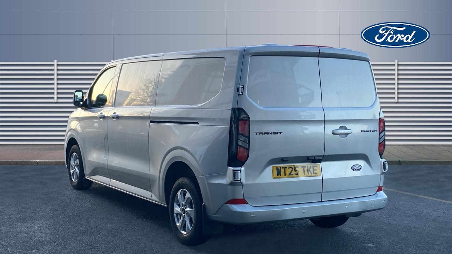 Used Ford Transit Custom 2025 for sale - 77001750: Photo 2
