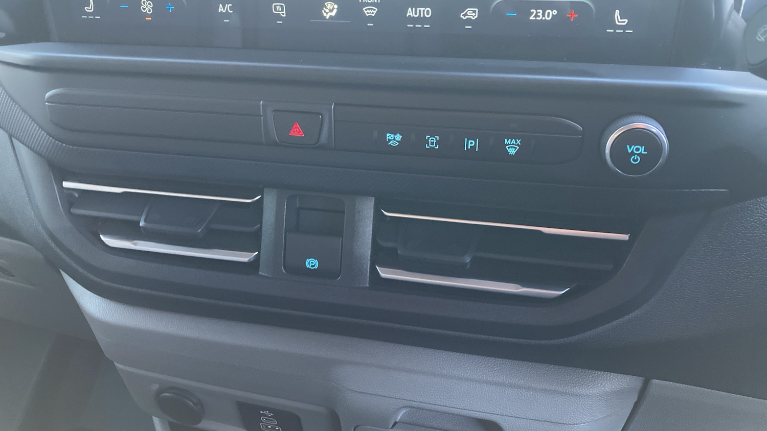 Used Ford Transit Custom 2025 for sale - 77001750: Photo 42