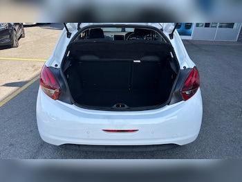 Used Peugeot 208 2019 for sale - 79380957: Photo