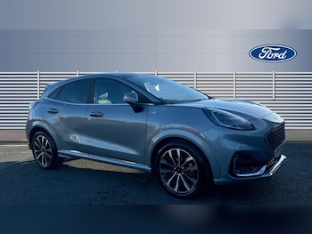 2023 (73) - 1.0 EcoBoost Hybrid mHEV ST-Line Vignale 5dr Petrol Hatchback