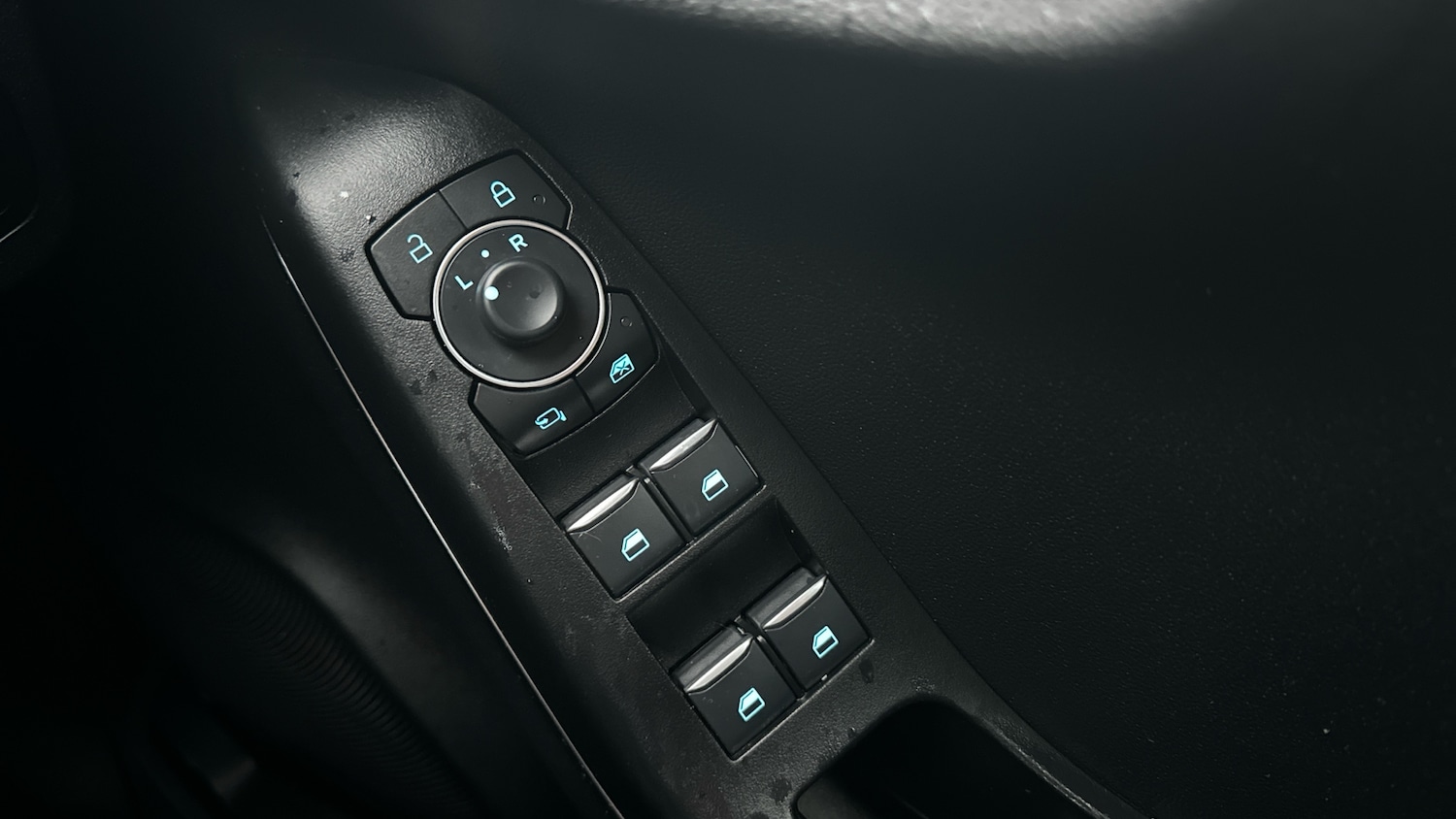 Used Ford Puma 2023 for sale - 76986703: Photo 30